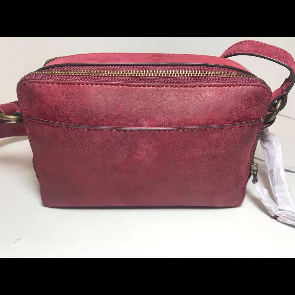 PRICE FIRM!!! Frye Sangria Camera Bag BNWT NEVER FLOOR MODEL - Picture 9 of 9